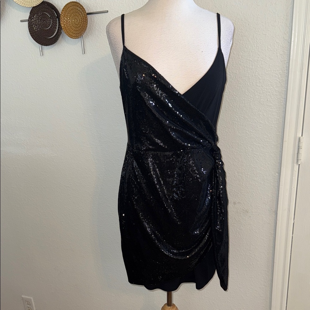 Michael Kors Black Sequin Mini Dress. Sz Large